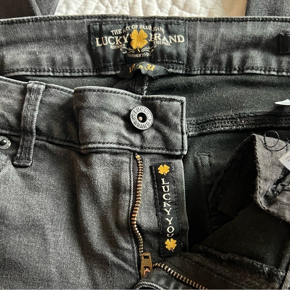 Lucky Brand Boot Cut Jeans - Picture 2 of 4